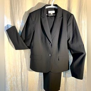 Traditional Black pant suit
